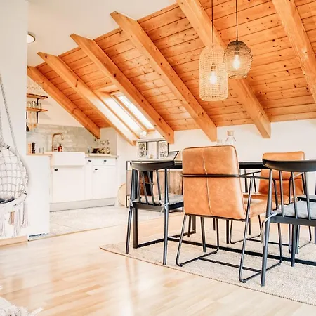 Sohana Lifestyle I Stefan's I Rust