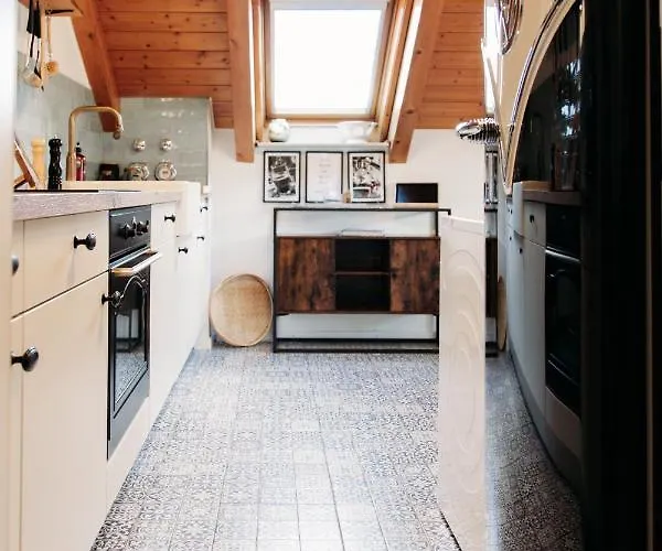 Sohana Lifestyle I Stefan's I *