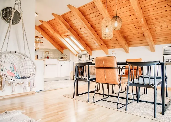 Sohana Lifestyle I Stefan's I Rust